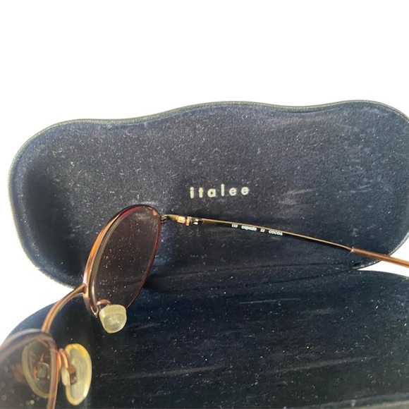 KAZUO KAWASAKI GLASSES + CASE - Picture 4 of 5